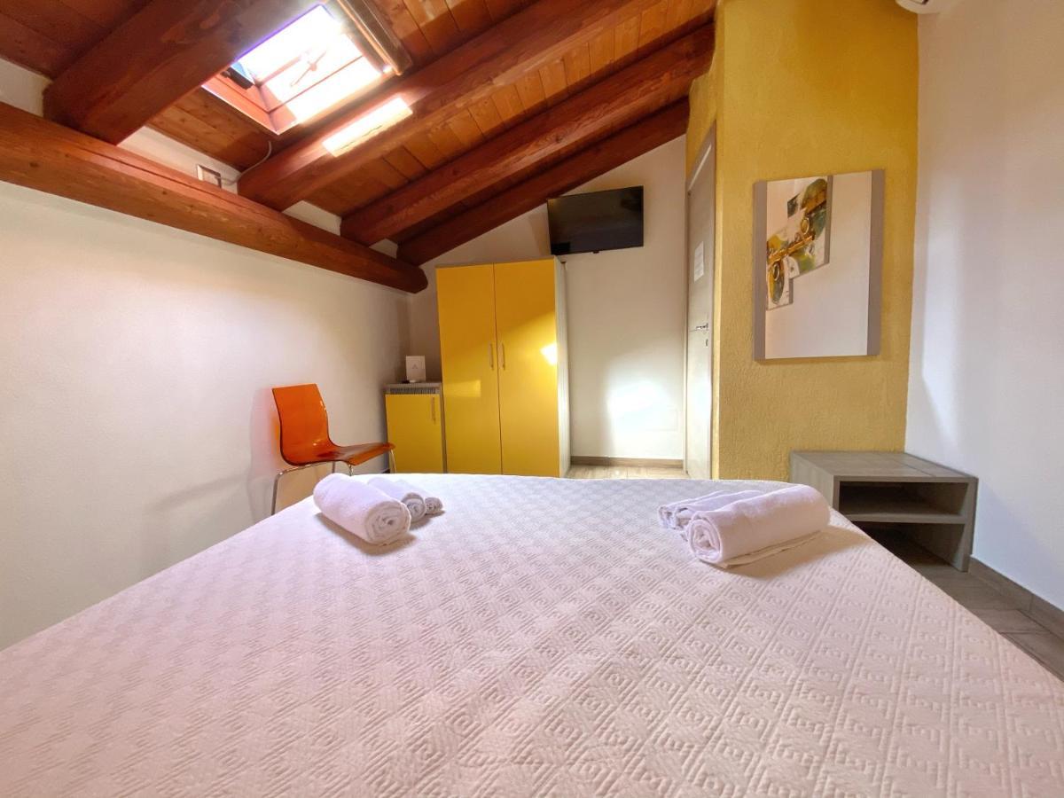 Càbras Gioia Guesthouse מראה חיצוני תמונה
