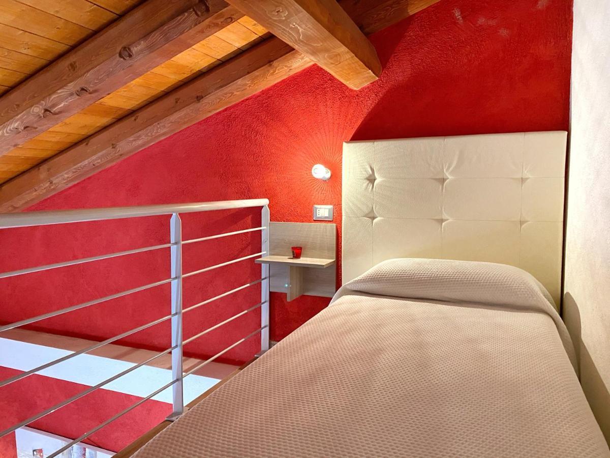 Càbras Gioia Guesthouse מראה חיצוני תמונה