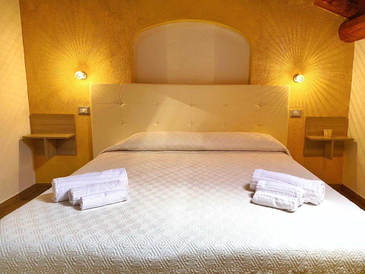 Càbras Gioia Guesthouse מראה חיצוני תמונה